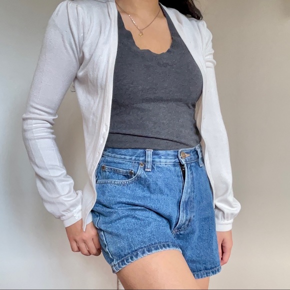 White V neck cardigan - Picture 2 of 3